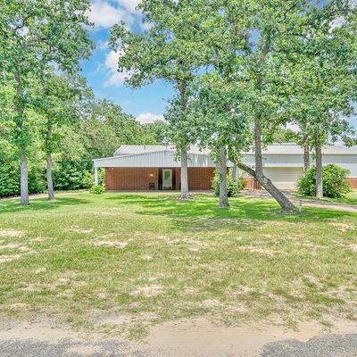 64 Piper Ln, Normangee, TX 77871