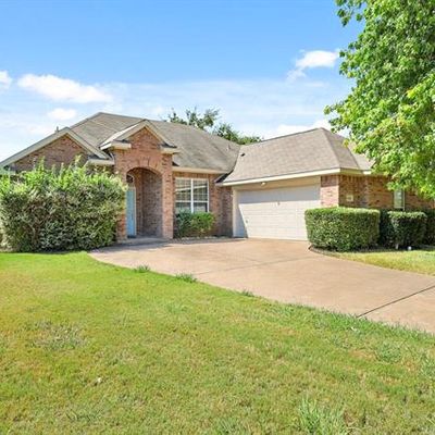 6402 Peach Tree Ct, Midlothian, TX 76065