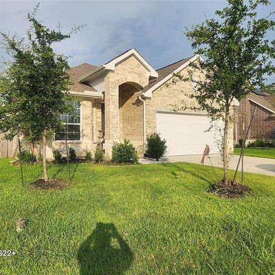 6418 Hidden Dunes Dr, Baytown, TX 77521