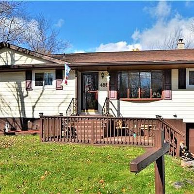 6418 Marvin Gdns, Tobyhanna, PA 18466