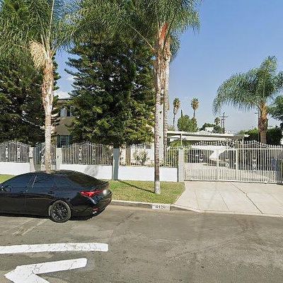 6426 Matilija Ave, Van Nuys, CA 91401