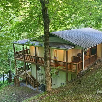 73 Hiking Trail Dr, Burnsville, NC 28714