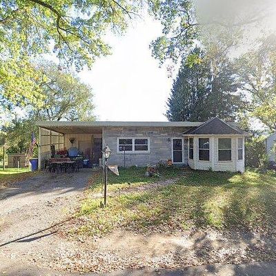 73 Parklea Dr, Hummelstown, PA 17036