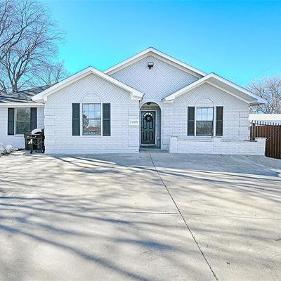 7309 Gillis Johnson St, Fort Worth, TX 76179