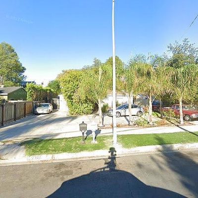 7327 Loma Verde Ave, Canoga Park, CA 91303