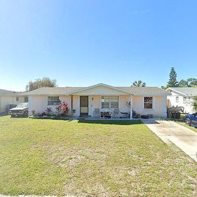 7340 Fox Hollow Dr, Port Richey, FL 34668