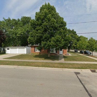 736 George St, Green Bay, WI 54302