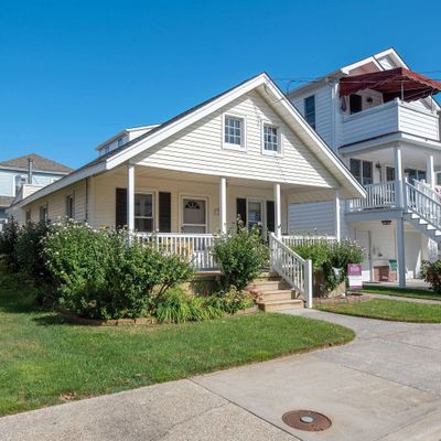 736 Moore Ave, Ocean City, NJ 08226