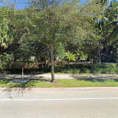 737 Crandon Blvd #202, Key Biscayne, FL 33149