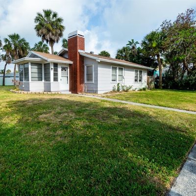 738 Lantana Ave, Clearwater Beach, FL 33767