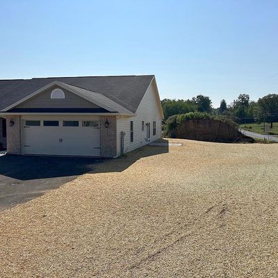 738 Rising Sun Lane, Chambersburg, PA 17201