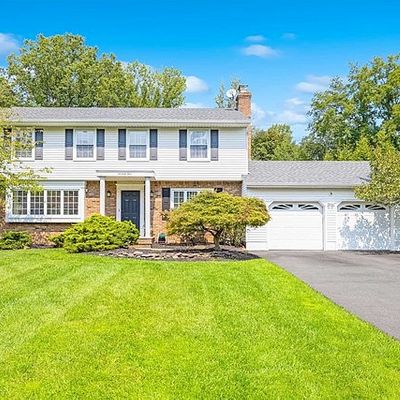 74 Queen Ct, Hillsdale, NJ 07642