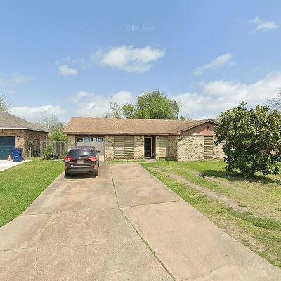 7410 Oriole St, Texas City, TX 77591