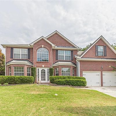 743 Pine Bark Rd, Stone Mountain, GA 30087