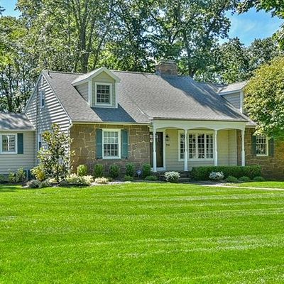 748 Hickory Hill Rd, Wyckoff, NJ 07481