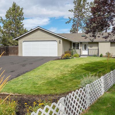 748 Se Breitenbush Ln, Bend, OR 97702