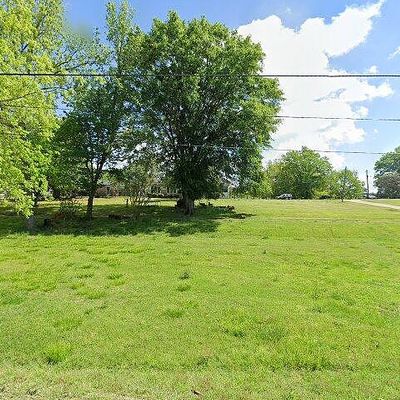 7483 Dickey Springs Rd, Bessemer, AL 35022