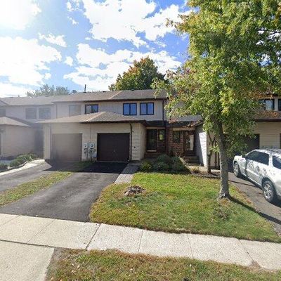 75 Canterberry Cir, Flemington, NJ 08822