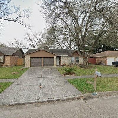 7510 Bubbling Spring Ln, Houston, TX 77086