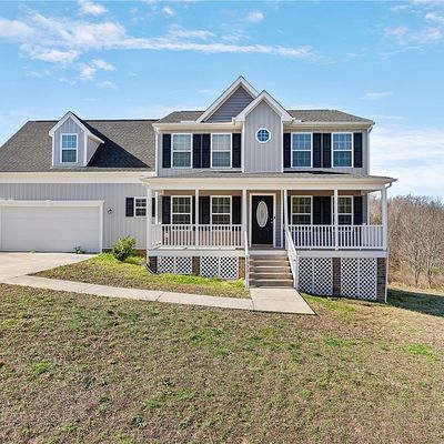 7553 Rolling Hill Rd, North Prince George, VA 23860