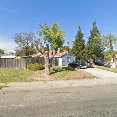 7560 East Pkwy, Sacramento, CA 95823