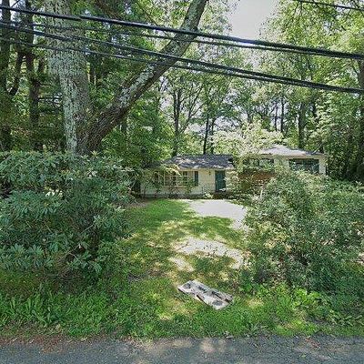 76 E Shore Rd, Mountain Lakes, NJ 07046