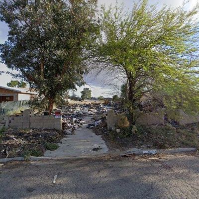 7603 Xavier Ave, California City, CA 93505