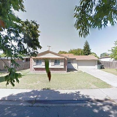 7632 Lisa Way, Sacramento, CA 95832