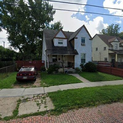 7701 Wentworth Ave, Cleveland, OH 44102