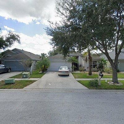 7707 Bristol Park Dr, Apollo Beach, FL 33572