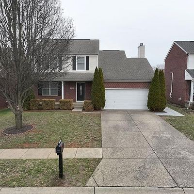 7711 Pear View Ln, Louisville, KY 40218