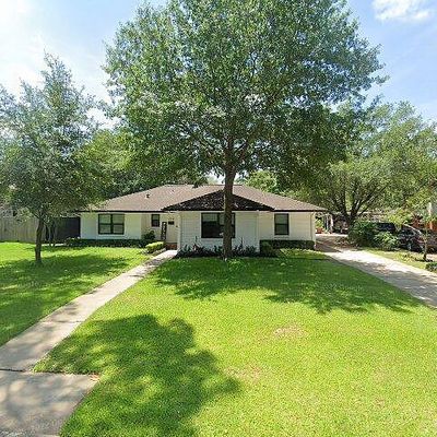 7713 Valley View Ln, Houston, TX 77074