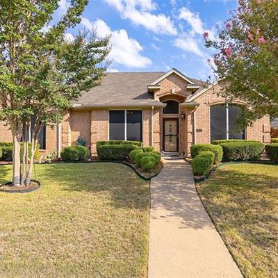 7717 Straits Dr, Rowlett, TX 75088