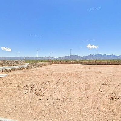 7728 Celestial St, Las Cruces, NM 88012