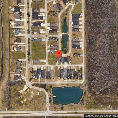 7738 Pond Cir, Beaumont, TX 77707