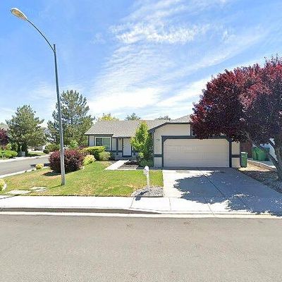 7750 Big River Dr, Reno, NV 89506