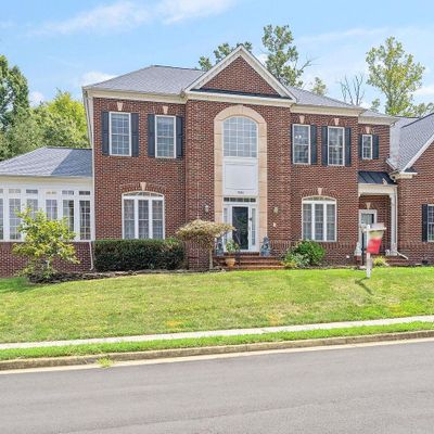 7801 Rose Garden Ln, Springfield, VA 22153