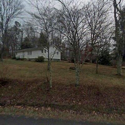 784 Rankin Chapel Rd, Oakdale, TN 37829