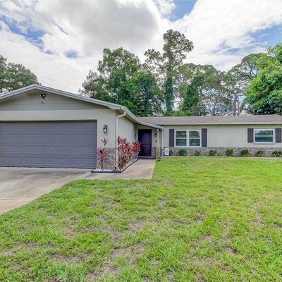 7863 91 St St, Seminole, FL 33777