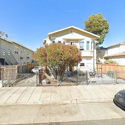 7864 Bancroft Ave, Oakland, CA 94605