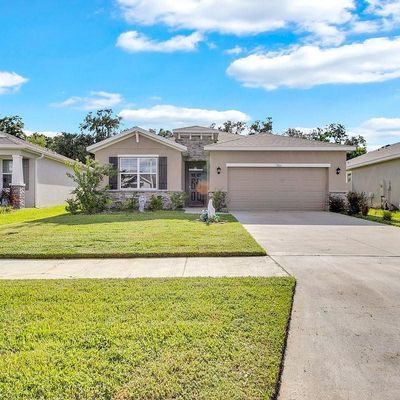 7866 Wheat Stone Dr, Zephyrhills, FL 33540