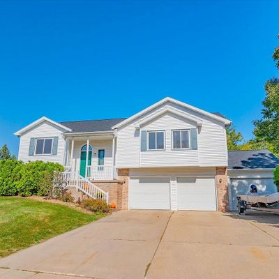 787 Ridge View Ln, Oregon, WI 53575