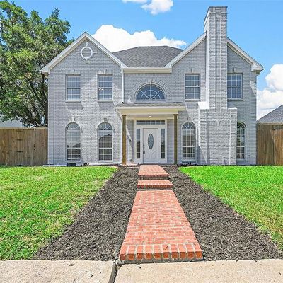 7909 Coastway Dr, Rowlett, TX 75088