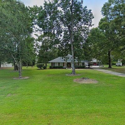 7911 Evergreen Dr, Denham Springs, LA 70726