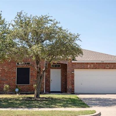 7912 Hidden Path Ln, Denton, TX 76210