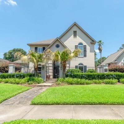 7027 Woodstock Dr, Baton Rouge, LA 70809