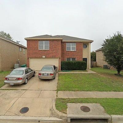 705 Gibson St, Cedar Hill, TX 75104