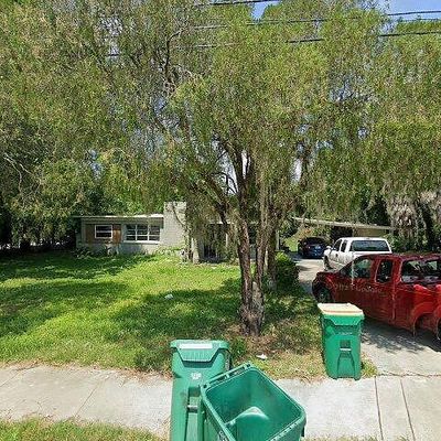 706 S Clara Ave, Deland, FL 32720