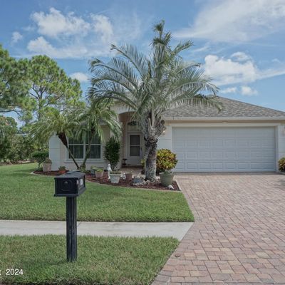 709 Morning Cove Cir Se, Palm Bay, FL 32909