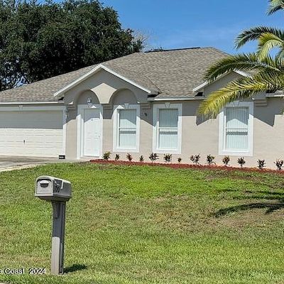 709 Waikiki Ave Nw, Palm Bay, FL 32907